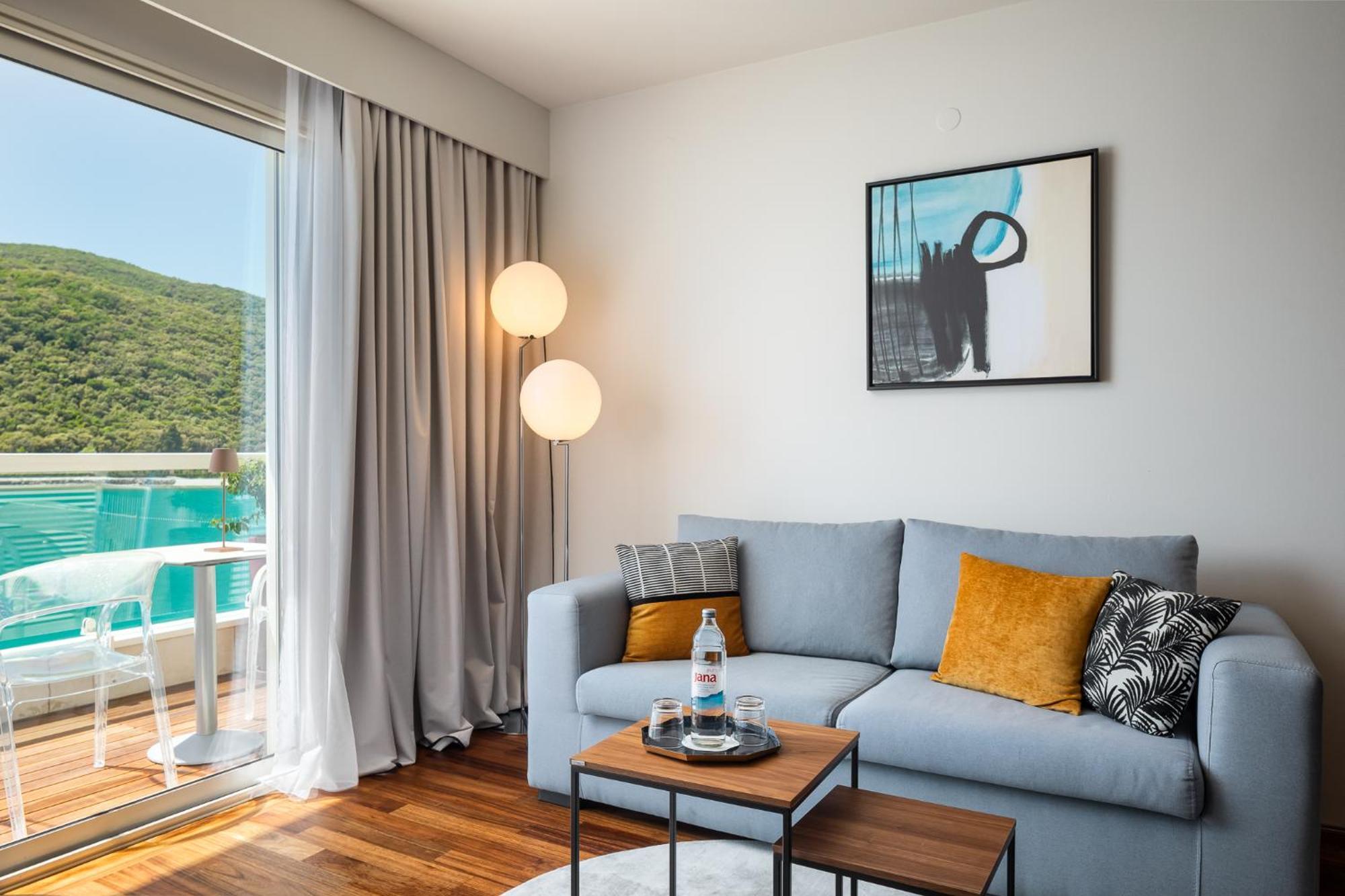 Boutique Hotel Adoral ราบัซ ภายนอก รูปภาพ