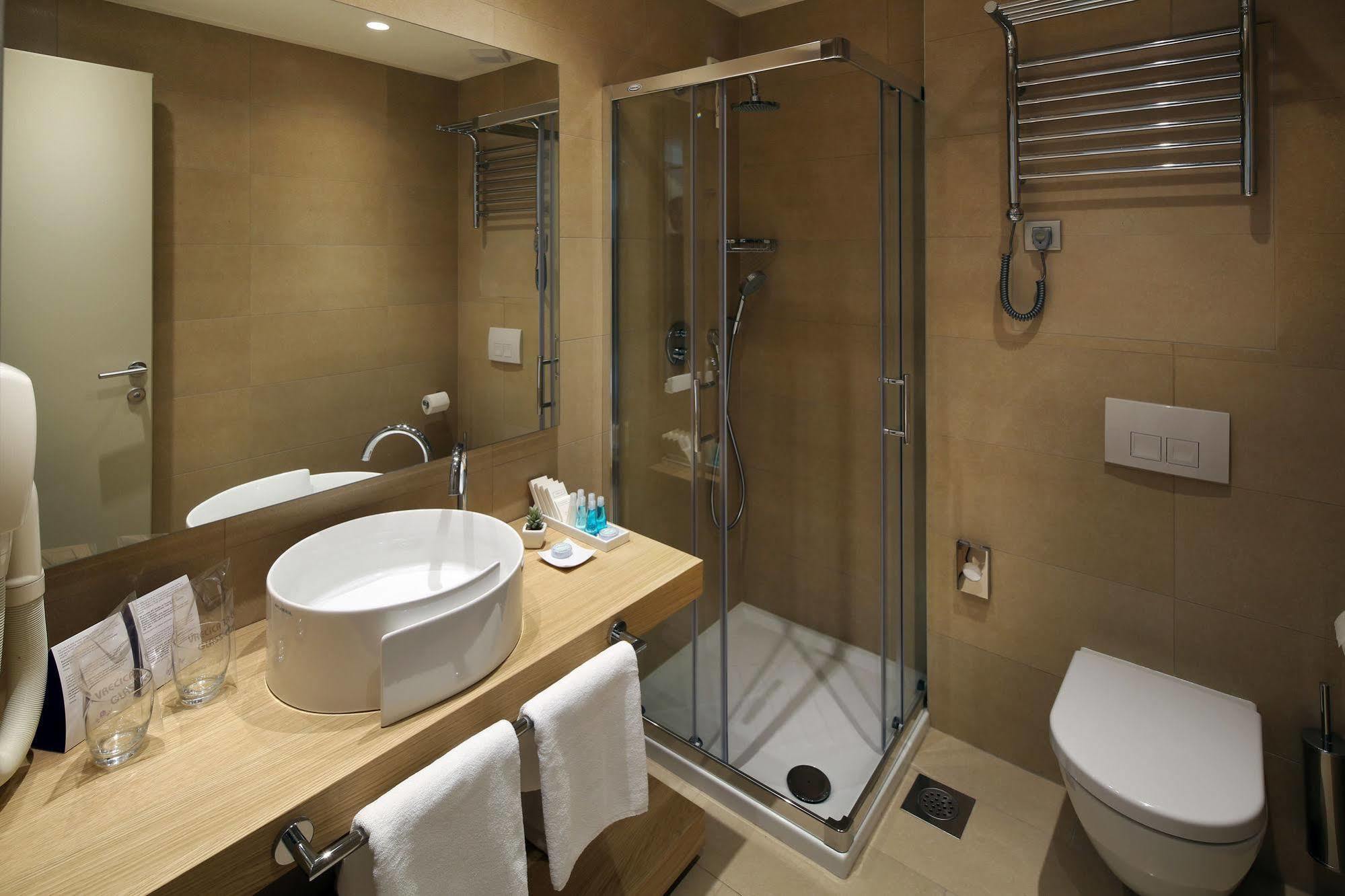 Boutique Hotel Adoral ราบัซ ภายนอก รูปภาพ
