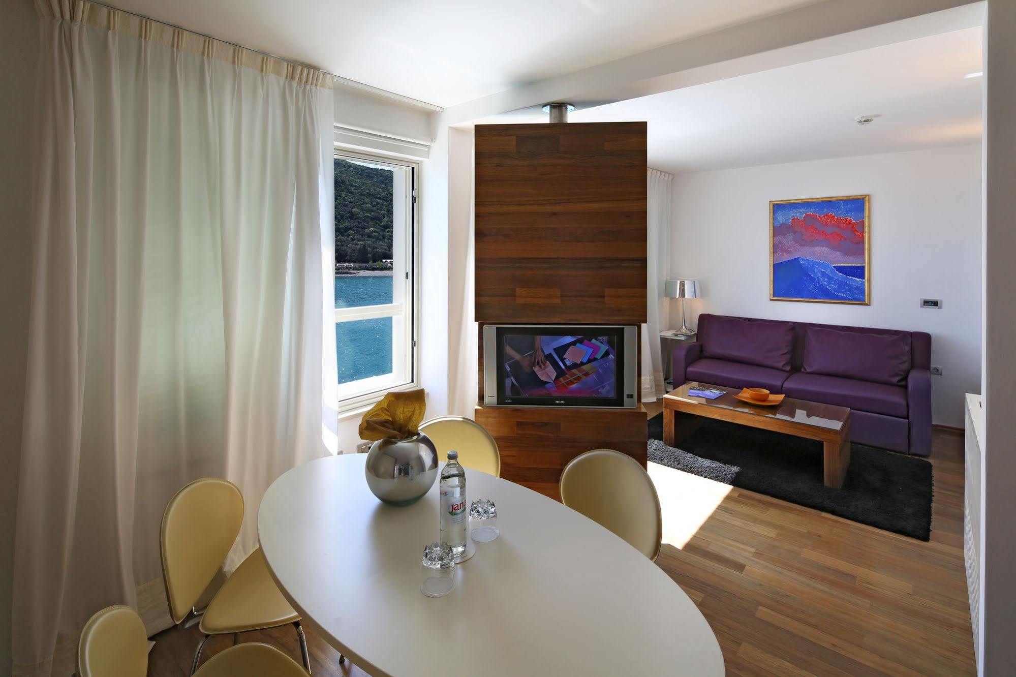 Boutique Hotel Adoral ราบัซ ภายนอก รูปภาพ